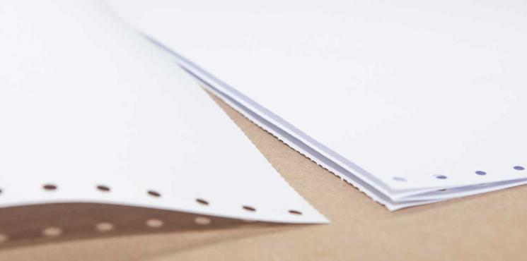 Querperforation ist das Vorstanzen oder Lochen von Papieren