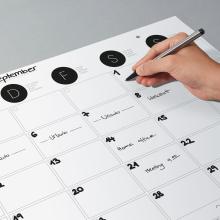 Calendar in September, a hand writes