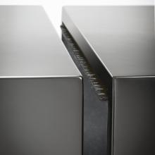 MU050-Stand-Detail-01.jpg