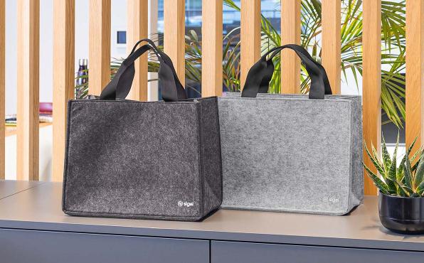 Zwei graue Basic Desk Sharing Bags von SIGEL