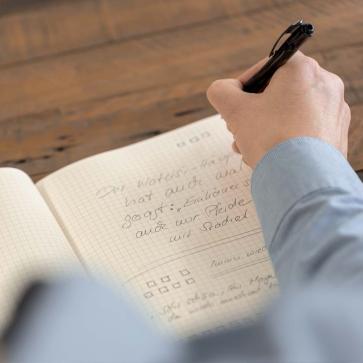 Digitales Management mit analogem Notizbuch Teaser